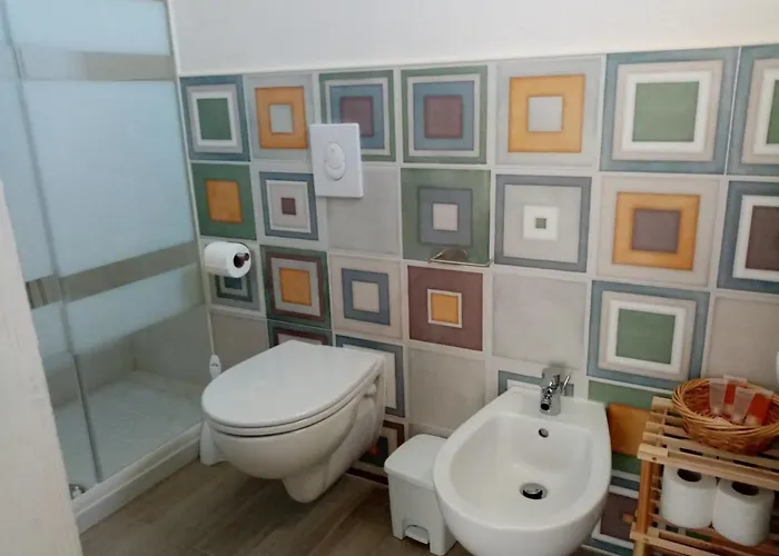 Andasi Bed and Breakfast 3*